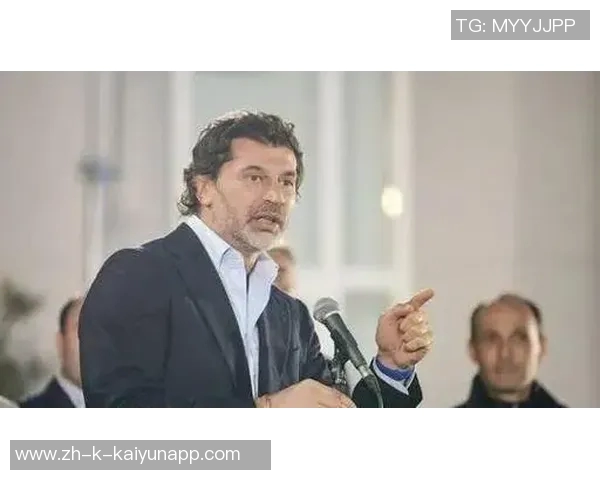 卡拉泽再创佳绩第三次当选格鲁吉亚第比利斯市长曾效力米兰的传奇人物 卡拉泽再创佳绩第三次当选格鲁吉亚第比利斯市长曾效力米兰的传奇人物
