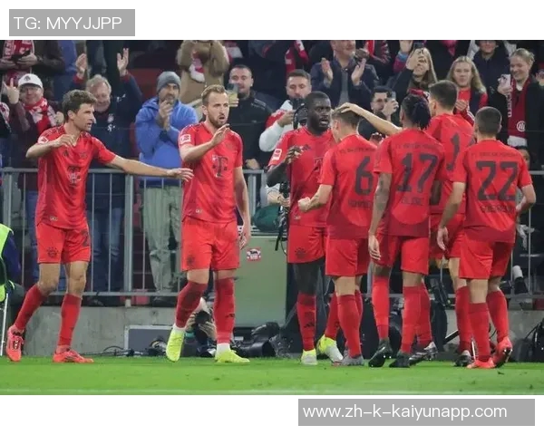 哈曼盛赞拜仁与巴黎对决将成巅峰对决两队实力不容小觑 哈曼盛赞拜仁与巴黎对决将成巅峰对决两队实力不容小觑