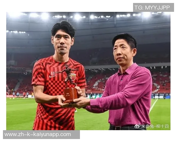 吕文君寄语年轻球员：追求更高目标争取在五大联赛发光发热